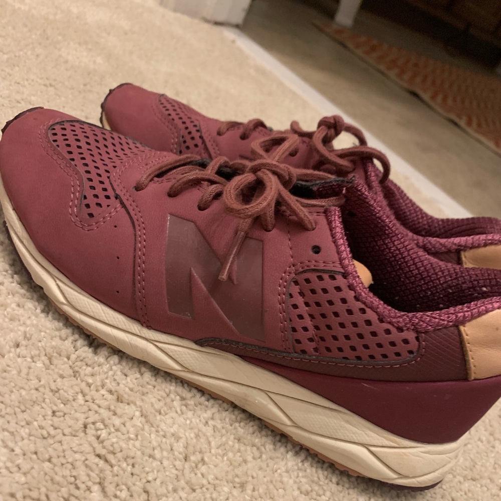 NEW BALANCE tennishoes